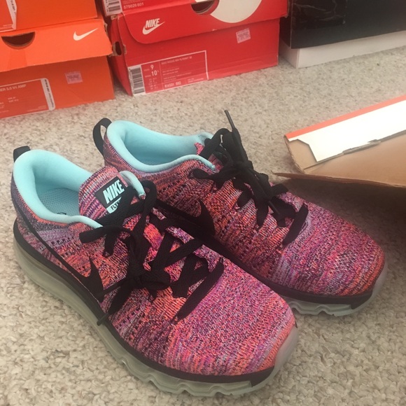 Nike women's air max Flyknit running shoes